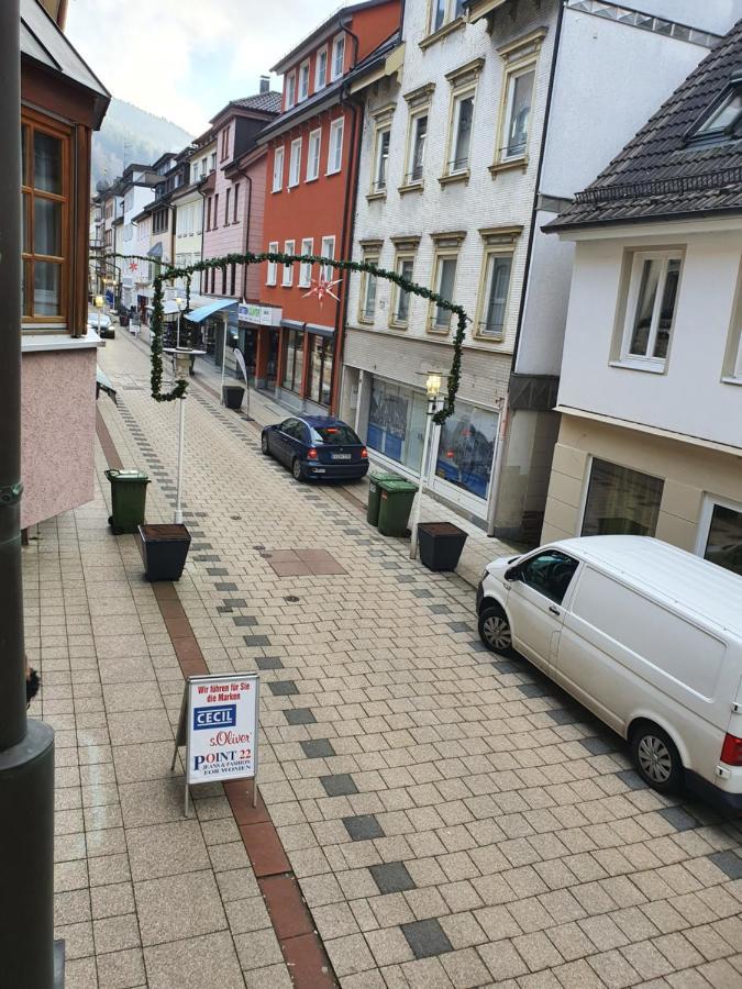Ferienwohnung Nina Direkt In Zentrum Bad Wildbad Buitenkant foto